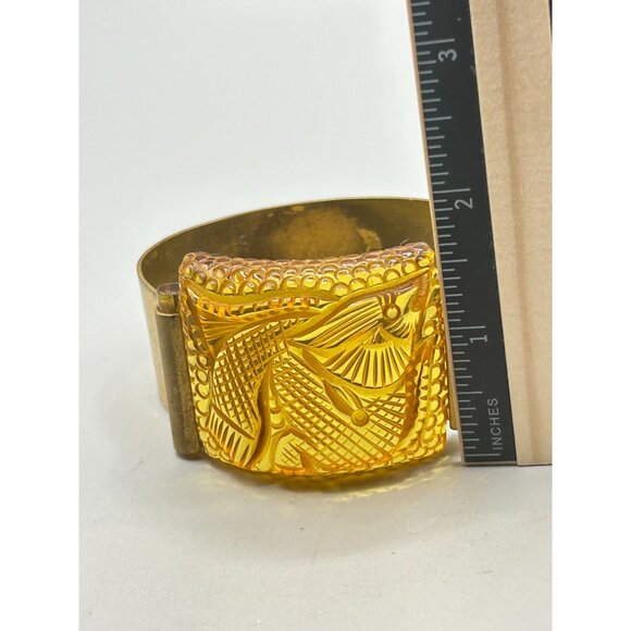 Vtg French Prystal Bakelite Carved Fish Bracelet Hinged Wide Brass Band Art Deco - Picture 12 of 13